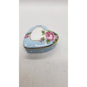 Vintage Royal Albert Heart Trinket Jewelry Box Porcelain Rose Floral England